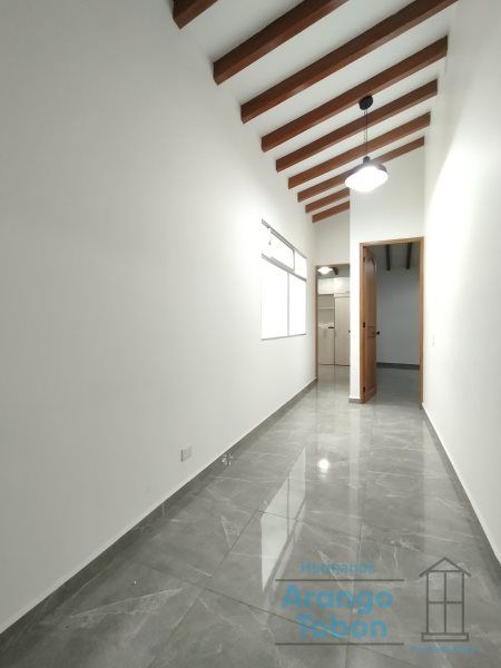 Apartamento en arriendo Antioquia Medellín Los Colores 60 m2 Habitaciones 2 Baños 2 Garajes 0 Precio $2700000
