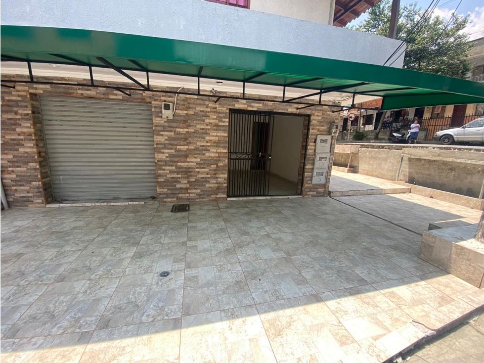 Local en arriendo Antioquia Medellín Pedregal 18 m2 Habitaciones 0 Baños 1 Garajes 0 Precio $1200000
