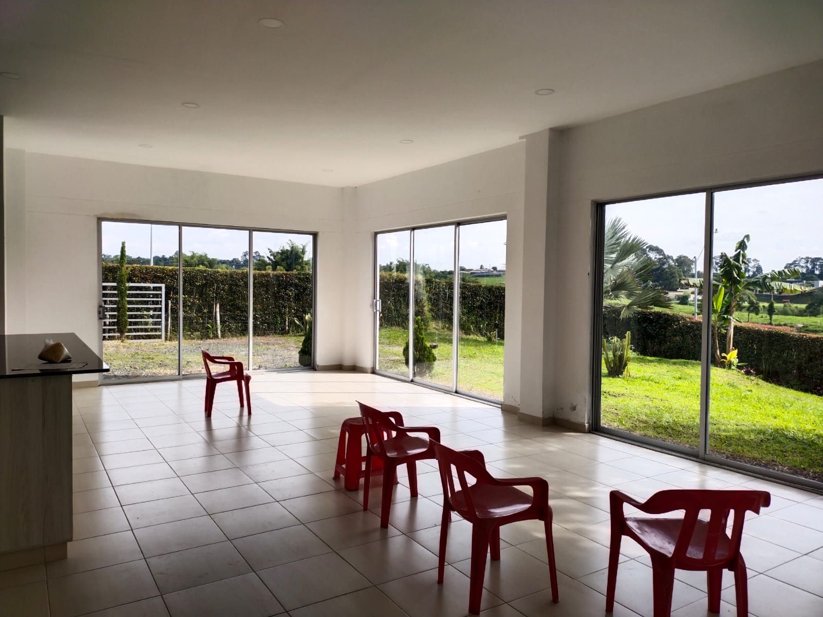 Casa Campestre en arriendo Risaralda Pereira Ur Rincon De La Palma 260 m2 Habitaciones 4 Baños 5 Garajes 6 Precio $5700000