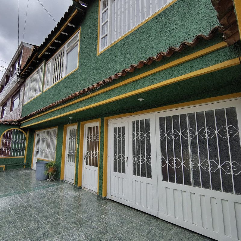 Casa en venta Cundinamarca Bogotá San José Del Prado 520 m2 Habitaciones 14 Baños 8 Garajes 2 Precio $1650000000