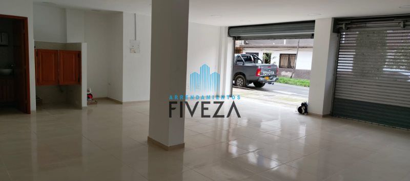 Local en arriendo Antioquia Itagüí Los Naranjos 100 m2 Habitaciones 0 Baños 1 Garajes 0 Precio $4590000