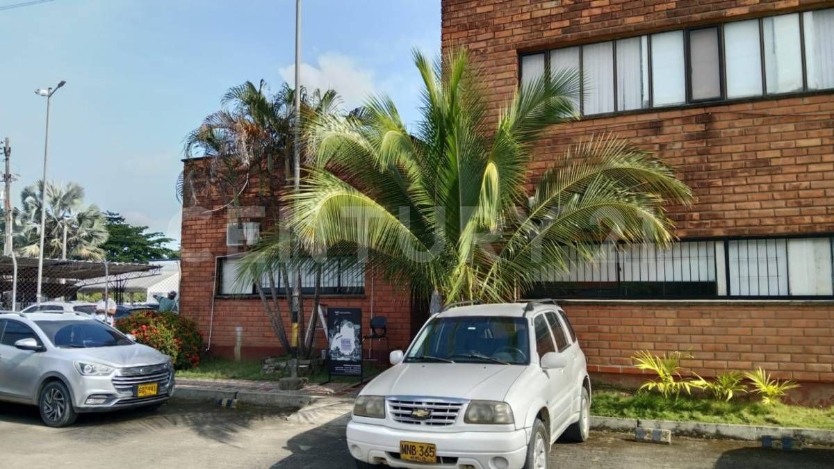 Local en arriendo Antioquia Apartadó Obrero 454 m2 Habitaciones 0 Baños 2 Garajes 8 Precio $18000000