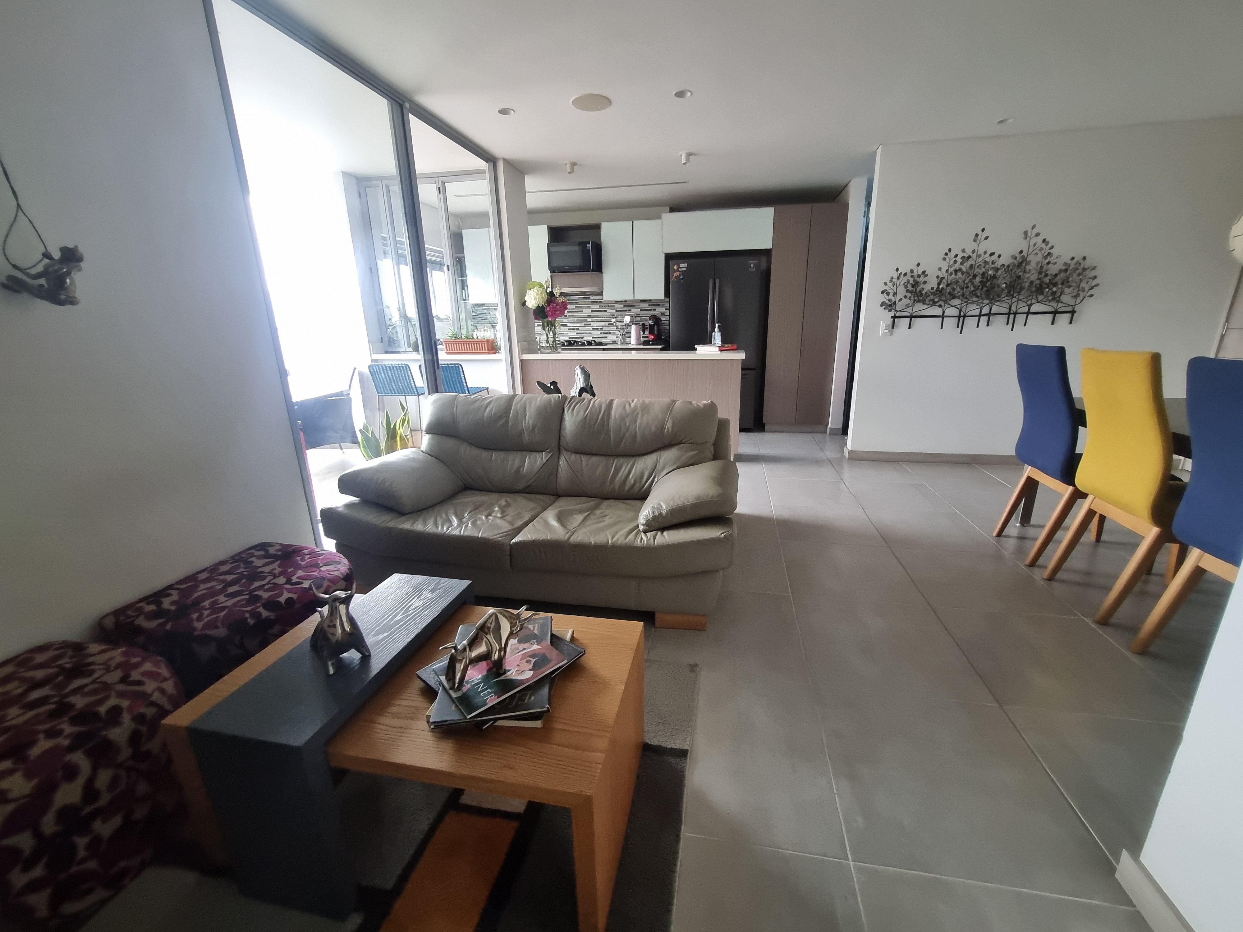 Apartamento en venta Antioquia Envigado El Esmeraldal 105 m2 Habitaciones 3 Baños 2 Garajes 2 Precio $880000000