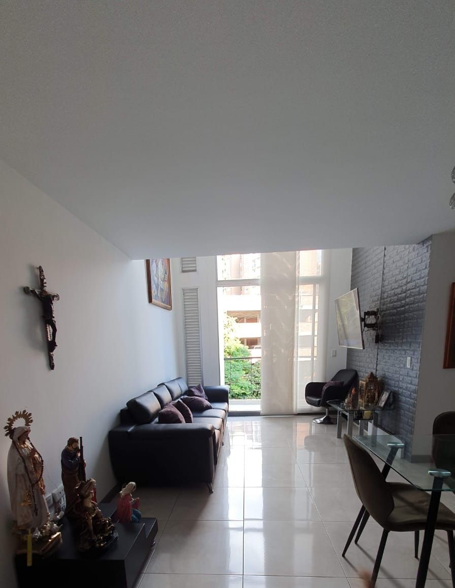 Apartamento en arriendo o venta Risaralda Pereira Los Corales 129 m2 Habitaciones 3 Baños 2 Garajes 1 Precio venta $435000000 Precio arriendo $2700000