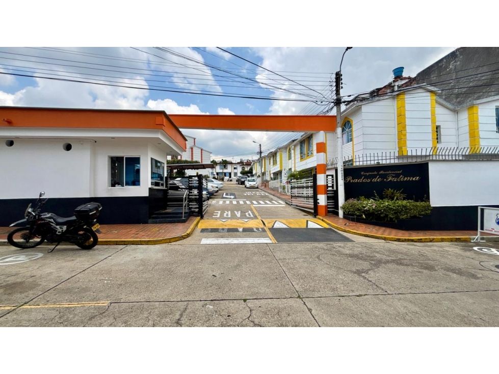 Casa en venta Santander Floridablanca Floridablanca 74 m2 Habitaciones 3 Baños 3 Garajes 1 Precio $350000000