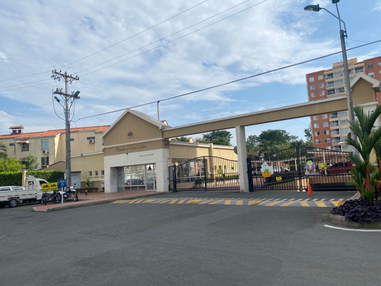 Apartamento en venta Valle Del Cauca Cali Urbanización Río Lili 94 m2 Habitaciones 3 Baños 2 Garajes 2 Precio $470000000