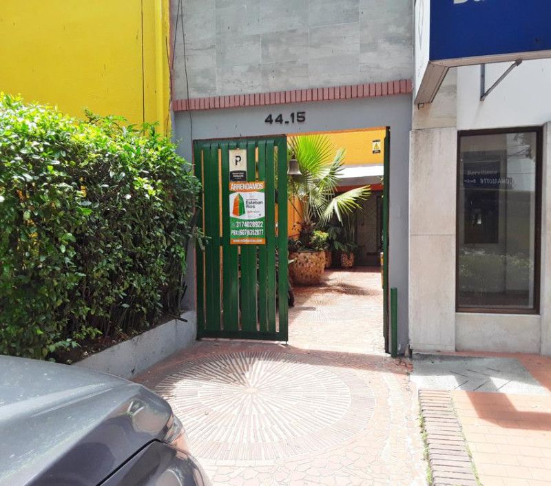 Oficina en arriendo Santander Bucaramanga Cabecera Del Llano 52 m2 Habitaciones 0 Baños 2 Garajes 0 Precio $2465000