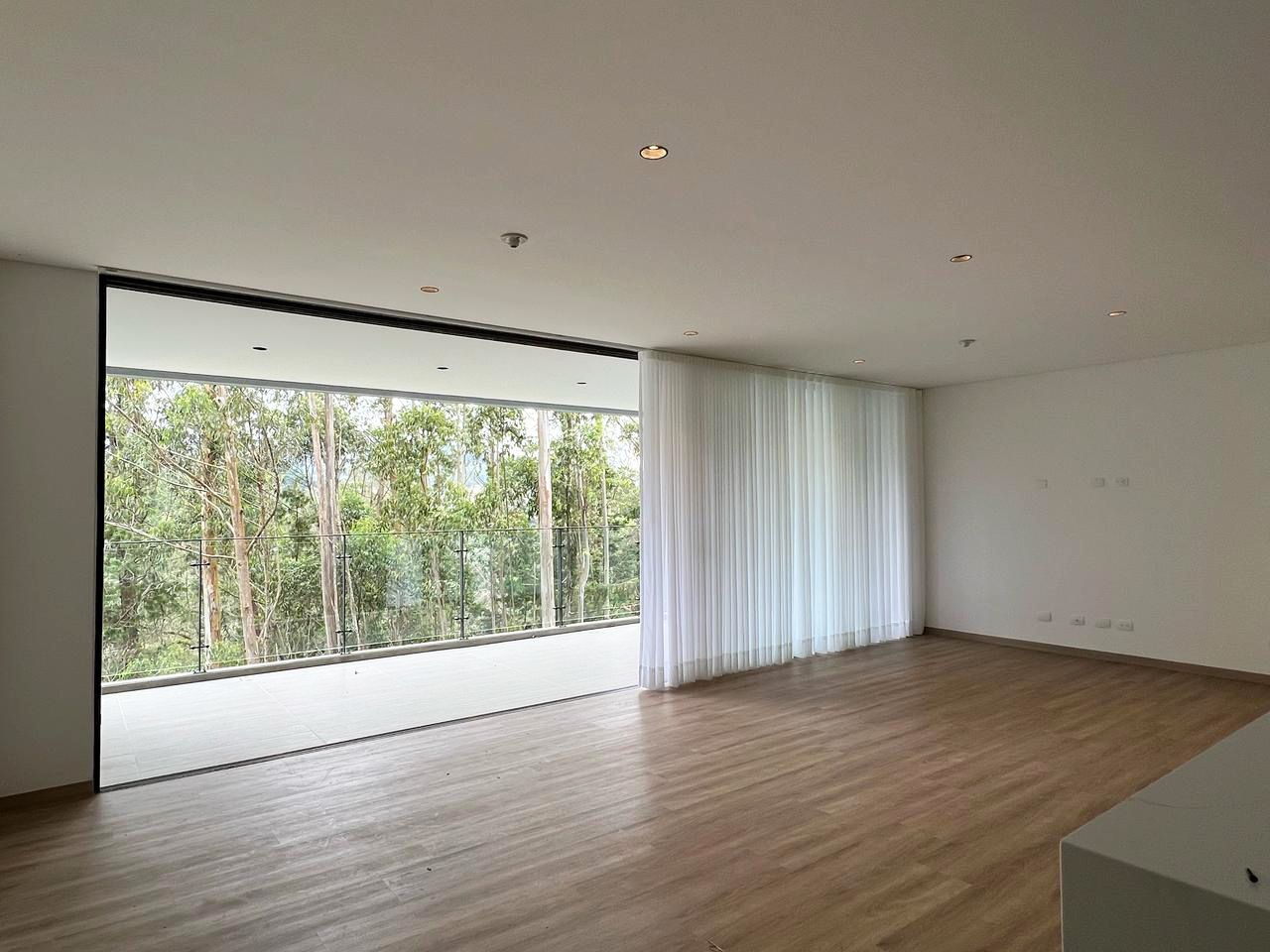 Apartamento en arriendo Antioquia Rionegro S3-de-10 125 m2 Habitaciones 2 Baños 3 Garajes 2 Precio $6000000