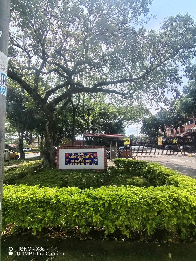 Apartamento en venta Valle Del Cauca Cali Santa Anita - La Selva 84 m2 Habitaciones 3 Baños 3 Garajes 1 Precio $300000000