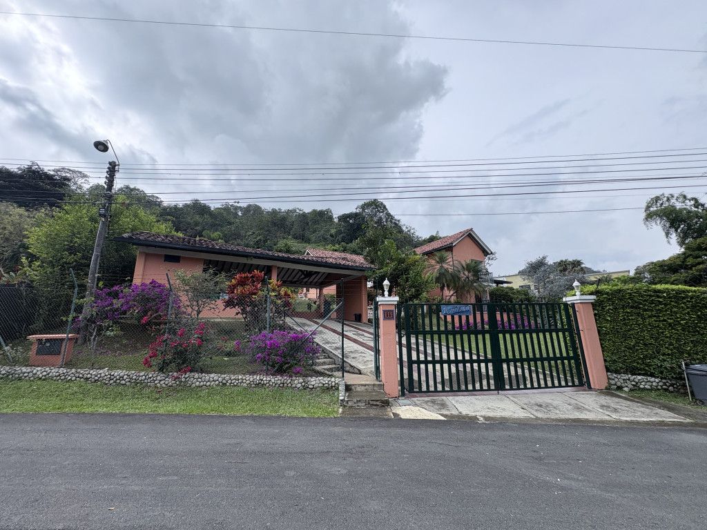 Casa Campestre en venta Valle Del Cauca Cali Cali 505 m2 Habitaciones 4 Baños 5 Garajes 6 Precio $2200000000