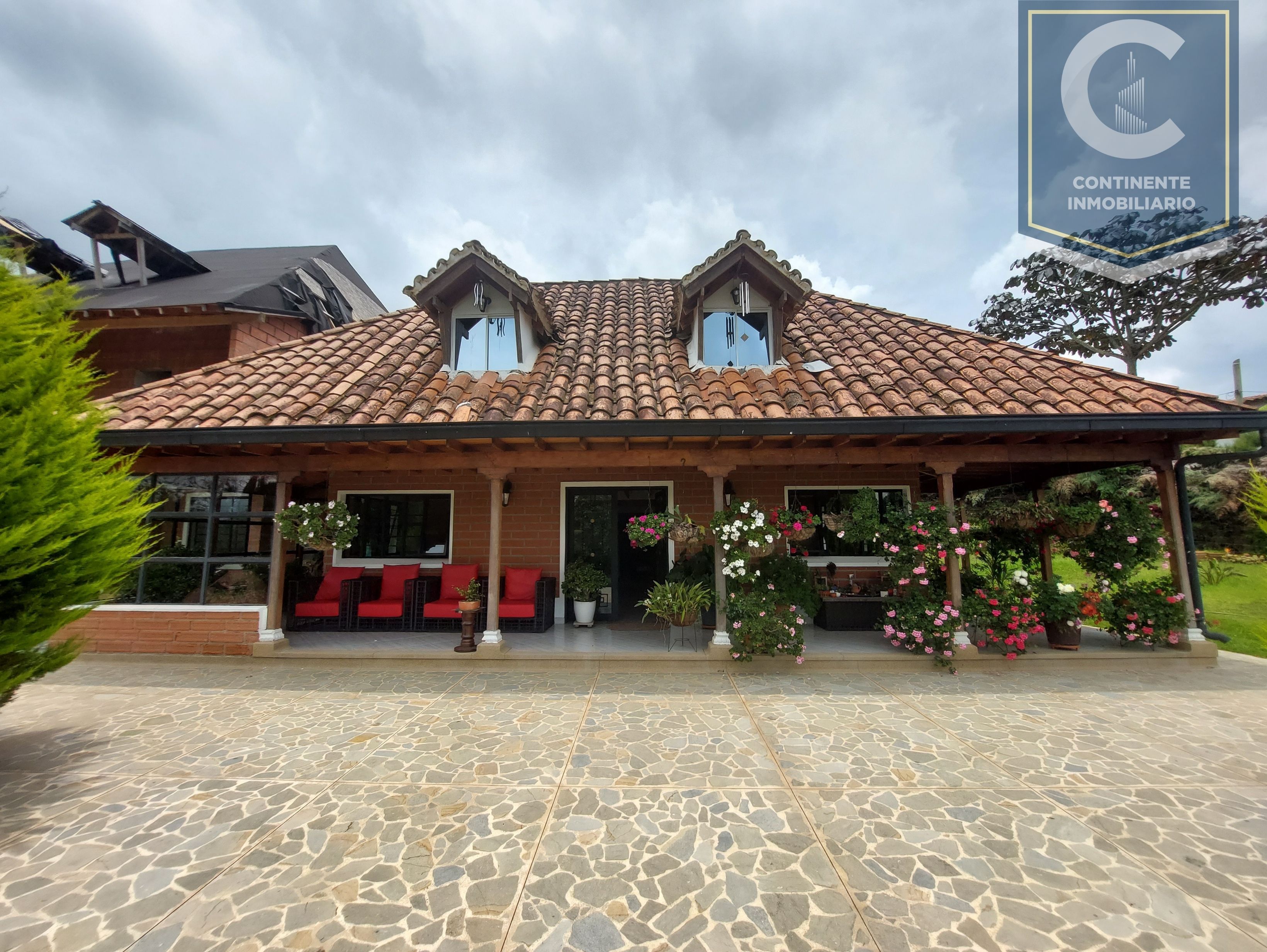 Finca en venta Antioquia San Pedro Paraje La María 450 m2 Habitaciones 5 Baños 4 Garajes 0 Precio $1400000000