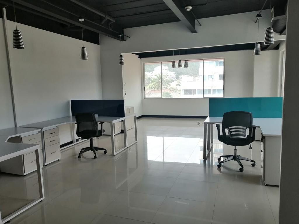 Oficina en arriendo Valle Del Cauca Cali Granada 54 m2 Habitaciones 0 Baños 0 Garajes 1 Precio $4520000