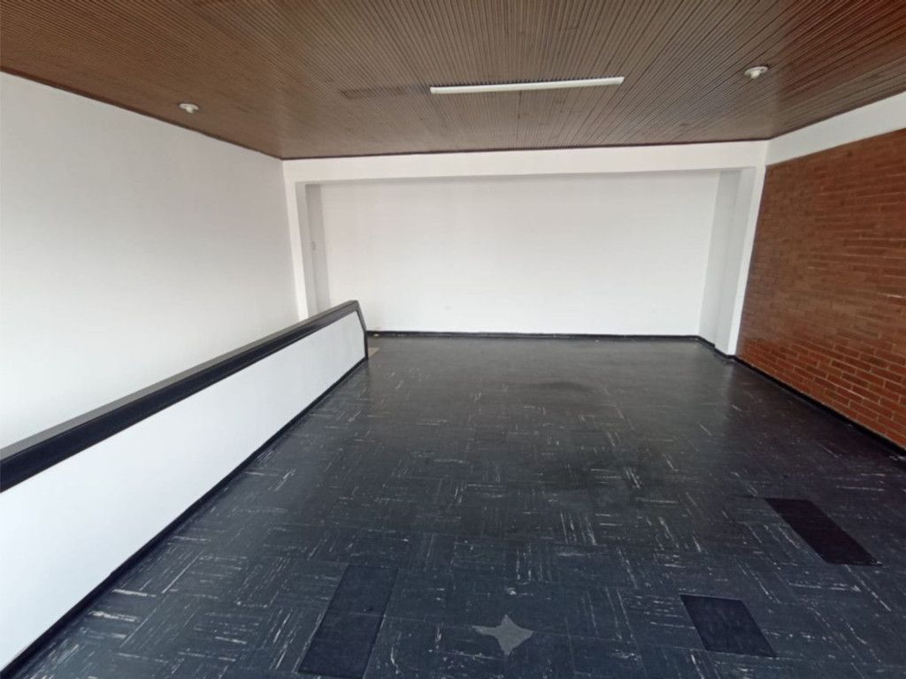 Local en arriendo Cundinamarca Bogotá Alcazares 150 m2 Habitaciones 0 Baños 1 Garajes 0 Precio $6500000