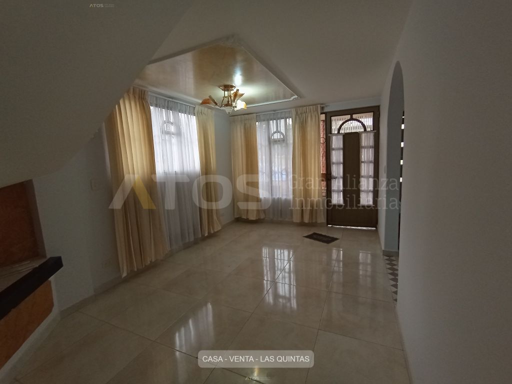 Casa en venta Boyacá Tunja Ub Las Quintas 180 m2 Habitaciones 4 Baños 2 Garajes 1 Precio $580000000