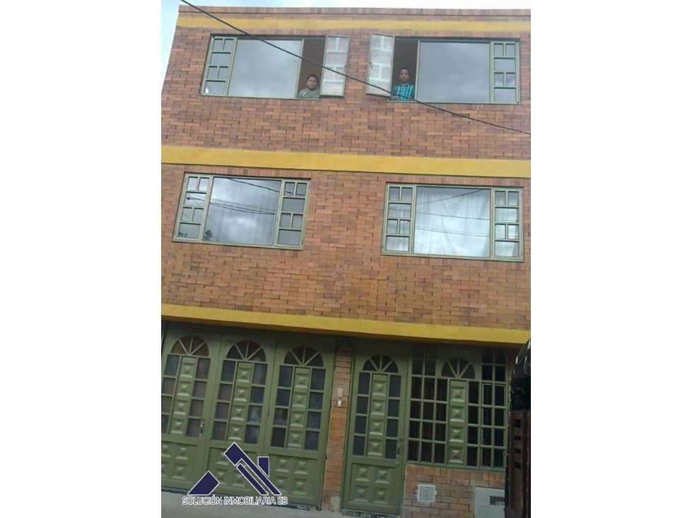 Casa en venta Cundinamarca Mosquera Altos De San Juan 102 m2 Habitaciones 8 Baños 3 Garajes 1 Precio $660000000