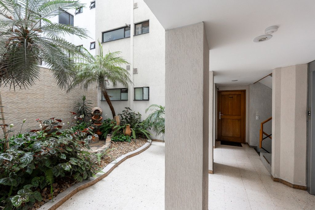 Apartamento en venta Cundinamarca Bogotá Santa Barbara Central 87 m2 Habitaciones 2 Baños 3 Garajes 2 Precio $530000000