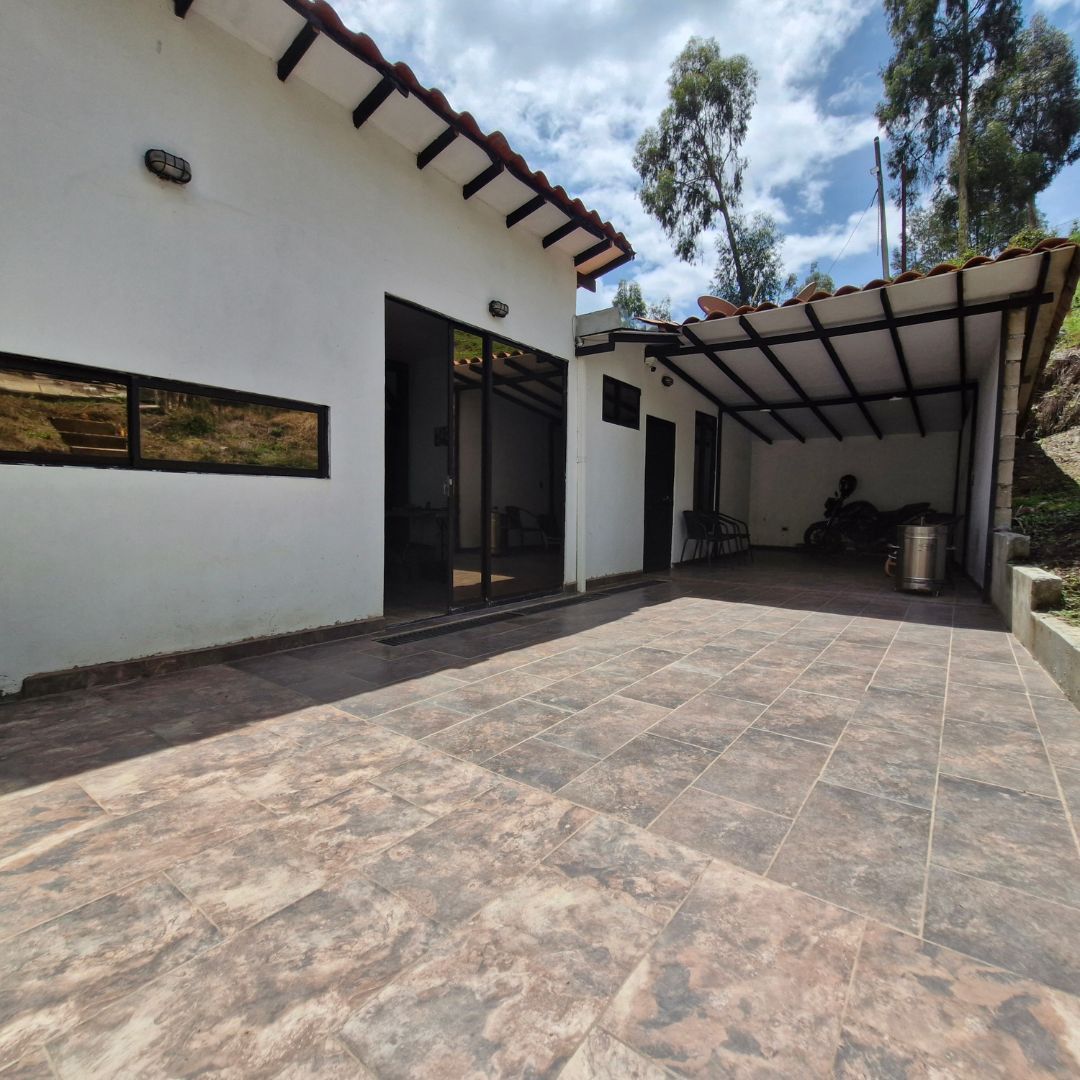 Finca en venta Antioquia San Pedro Paraje La María 164 m2 Habitaciones 4 Baños 3 Garajes 0 Precio $650000000
