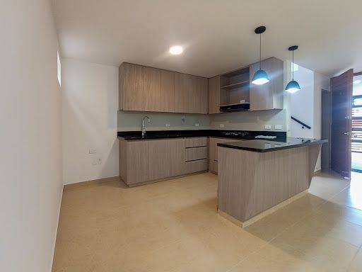 Casa en arriendo Antioquia La Ceja Fray Eugenio Ramirez Salazar 140 m2 Habitaciones 3 Baños 3 Garajes 1 Precio $3500000