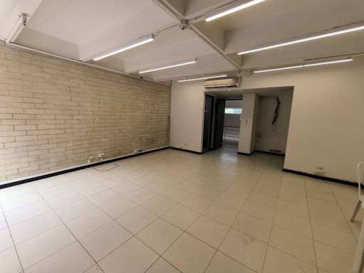 Oficina en arriendo Antioquia Envigado Las Vegas 40 m2 Habitaciones 0 Baños 1 Garajes 1 Precio $2800000