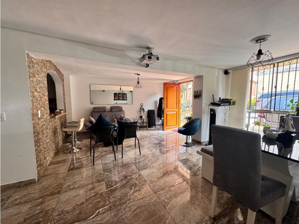 Casa en venta Antioquia Sabaneta La Florida 220 m2 Habitaciones 4 Baños 4 Garajes 1 Precio $860000000