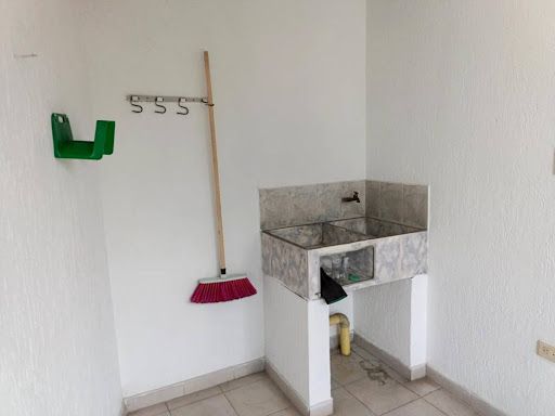 Apartamento en arriendo Valle Del Cauca Cali Bolivariano 45 m2 Habitaciones 2 Baños 2 Garajes 0 Precio $700000