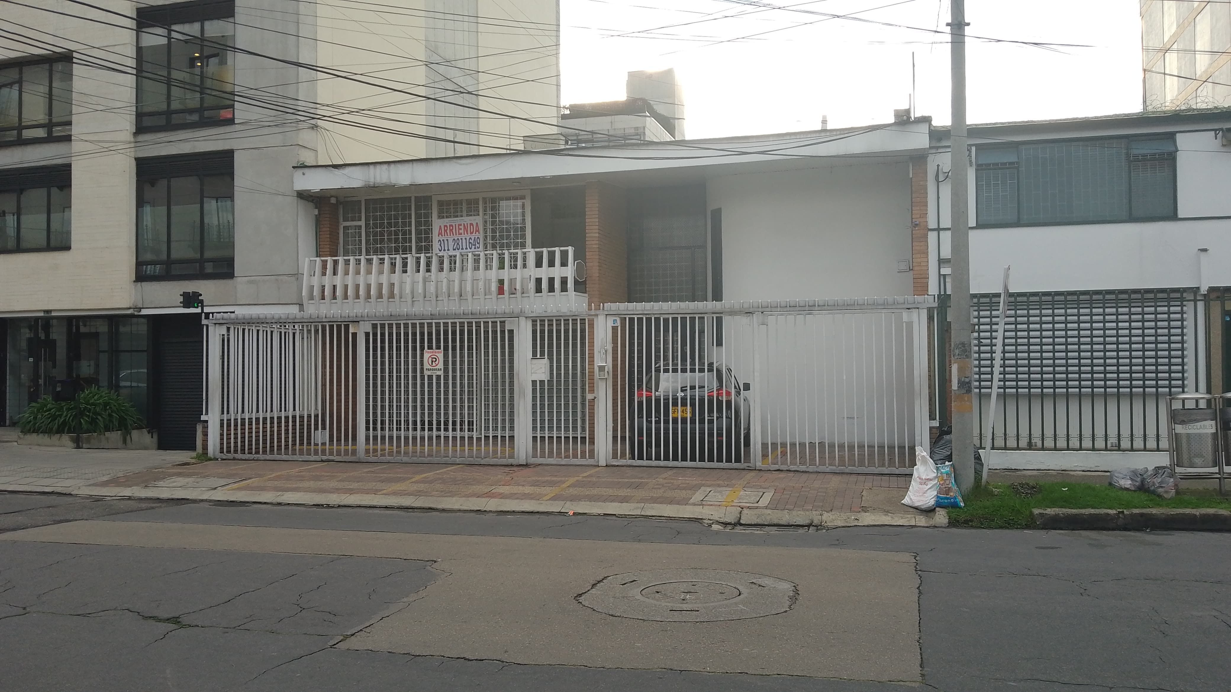 Oficina en arriendo Cundinamarca Bogotá La Castellana 20 m2 Habitaciones 0 Baños 1 Garajes 1 Precio $1650000