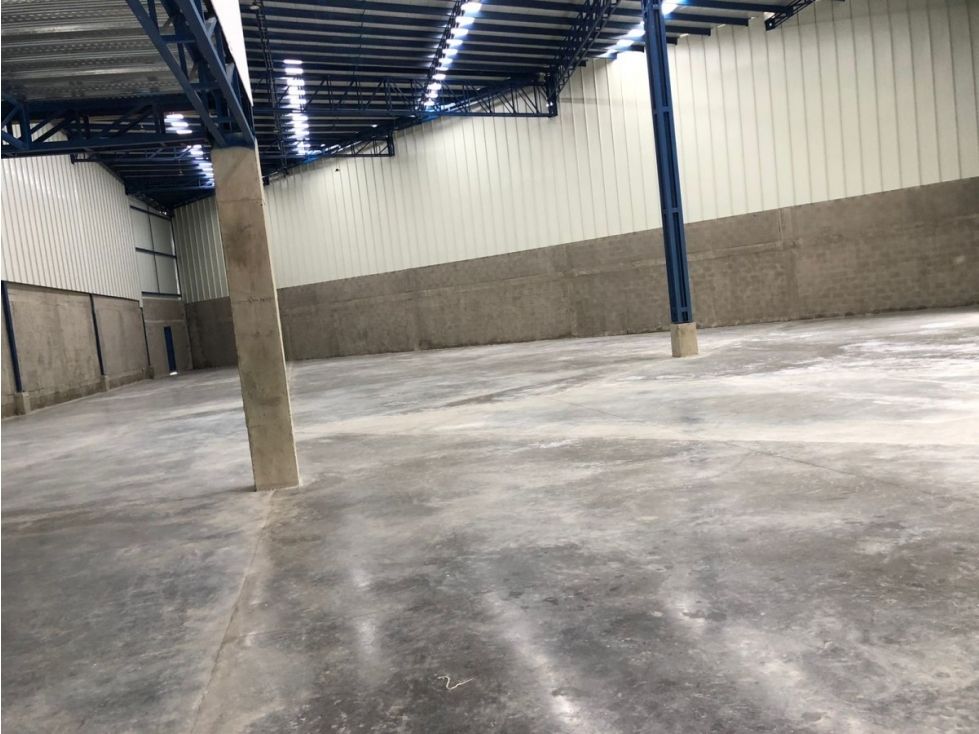 Bodega en arriendo Risaralda Pereira Mirador De Batara 769 m2 Habitaciones 0 Baños 2 Garajes 20 Precio $19225000