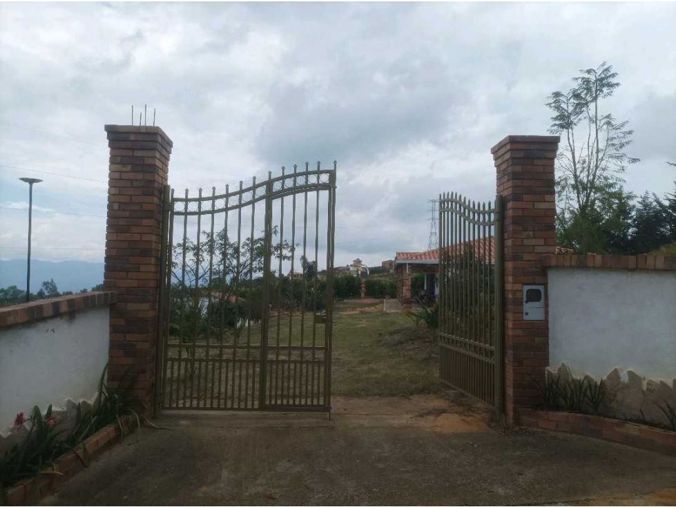 Casa Campestre en venta Santander Los Santos Los Santos 248 m2 Habitaciones 5 Baños 3 Garajes 5 Precio $750000000