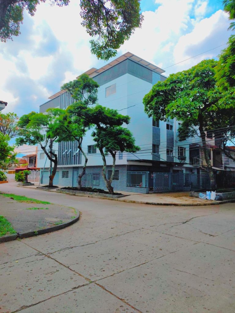 Apartaestudio en arriendo Valle Del Cauca Cali Junín 60 m2 Habitaciones 1 Baños 1 Garajes 0 Precio $950000