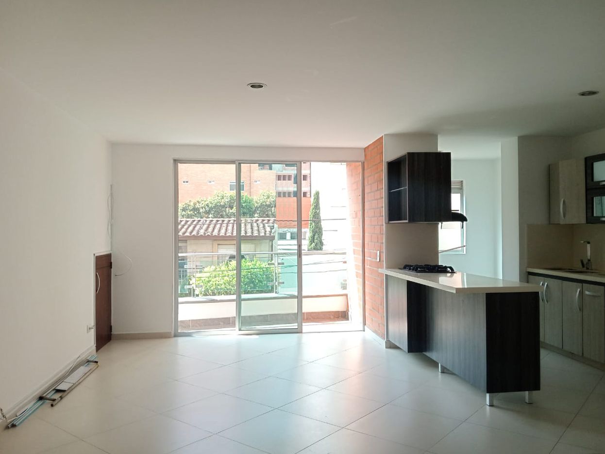 Apartamento en arriendo Antioquia Medellín Los Conquistadores 105 m2 Habitaciones 4 Baños 3 Garajes 1 Precio $3800000