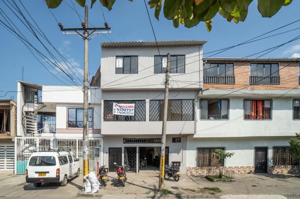 Apartamento en arriendo Valle Del Cauca Cali El Trébol 108 m2 Habitaciones 2 Baños 1 Garajes 0 Precio $750000