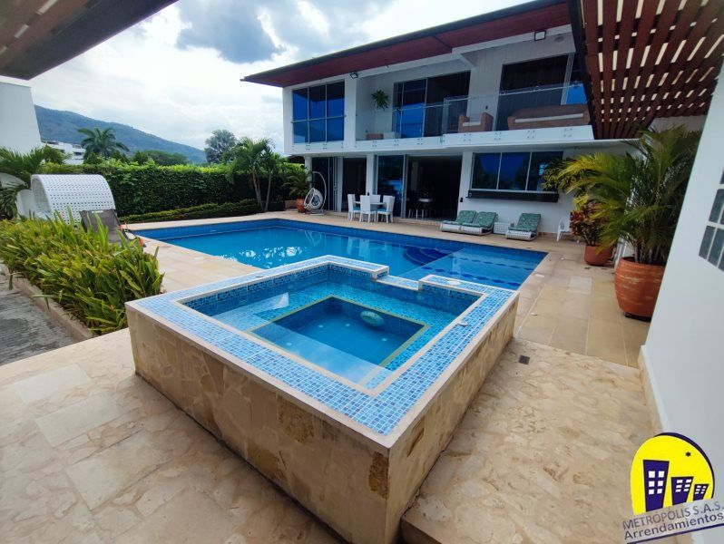 Casa en venta Antioquia San Jerónimo San Jerónimo 720 m2 Habitaciones 5 Baños 6 Garajes 0 Precio $1650000000