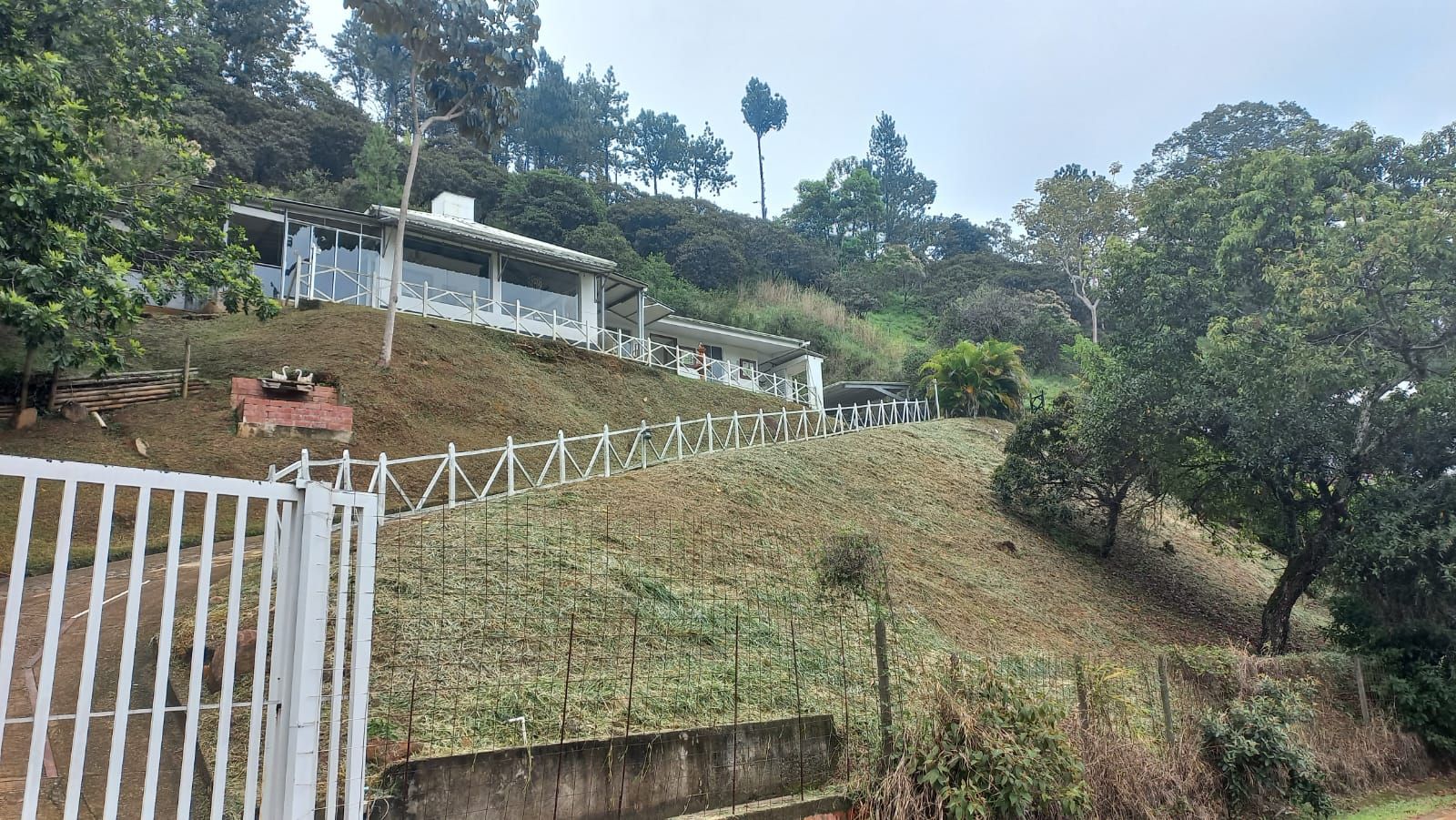 Casa en venta Valle Del Cauca Jamundí Juan De Ampudia 196 m2 Habitaciones 3 Baños 5 Garajes 3 Precio $890000000