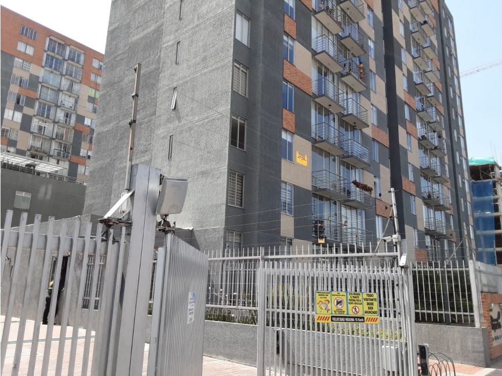 Apartamento en arriendo Cundinamarca Bogotá Villemar Fontibon 38 m2 Habitaciones 2 Baños 1 Garajes 1 Precio $1600000