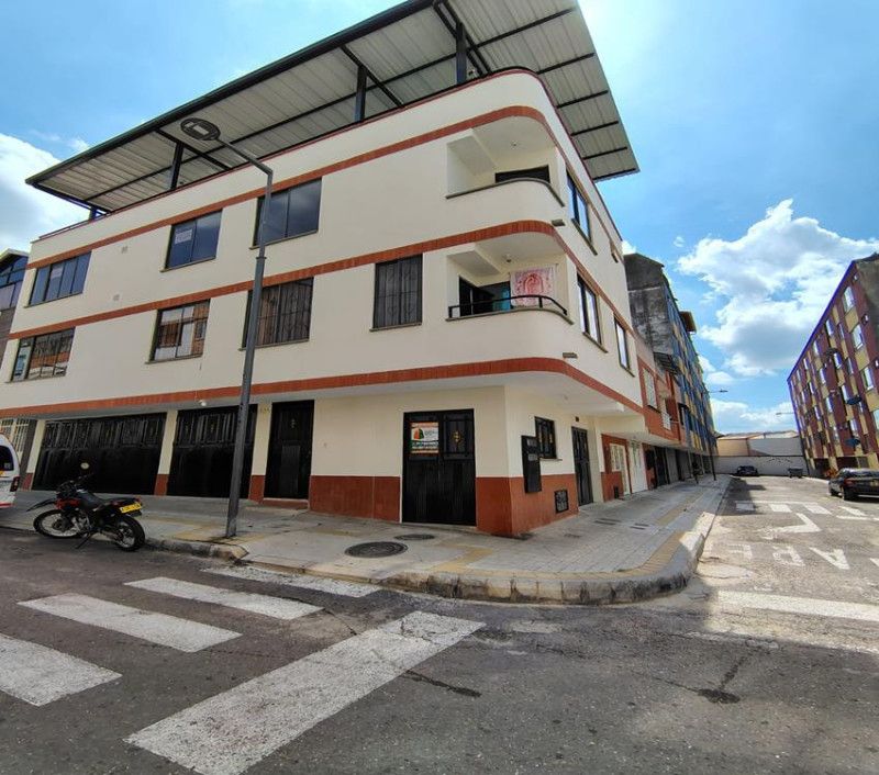 Local en arriendo Santander Bucaramanga Centauros 22 m2 Habitaciones 0 Baños 1 Garajes 0 Precio $1200000