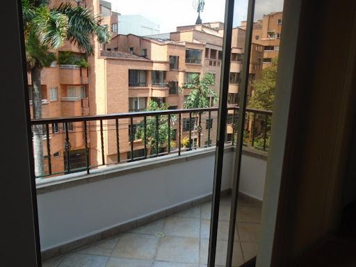 Apartamento en arriendo Antioquia Medellín San Joaquin 56 m2 Habitaciones 2 Baños 2 Garajes 1 Precio $2686144