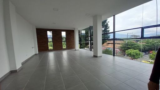Local en arriendo Antioquia Medellín Cristo Rey 500 m2 Habitaciones 0 Baños 3 Garajes 0 Precio $14350000
