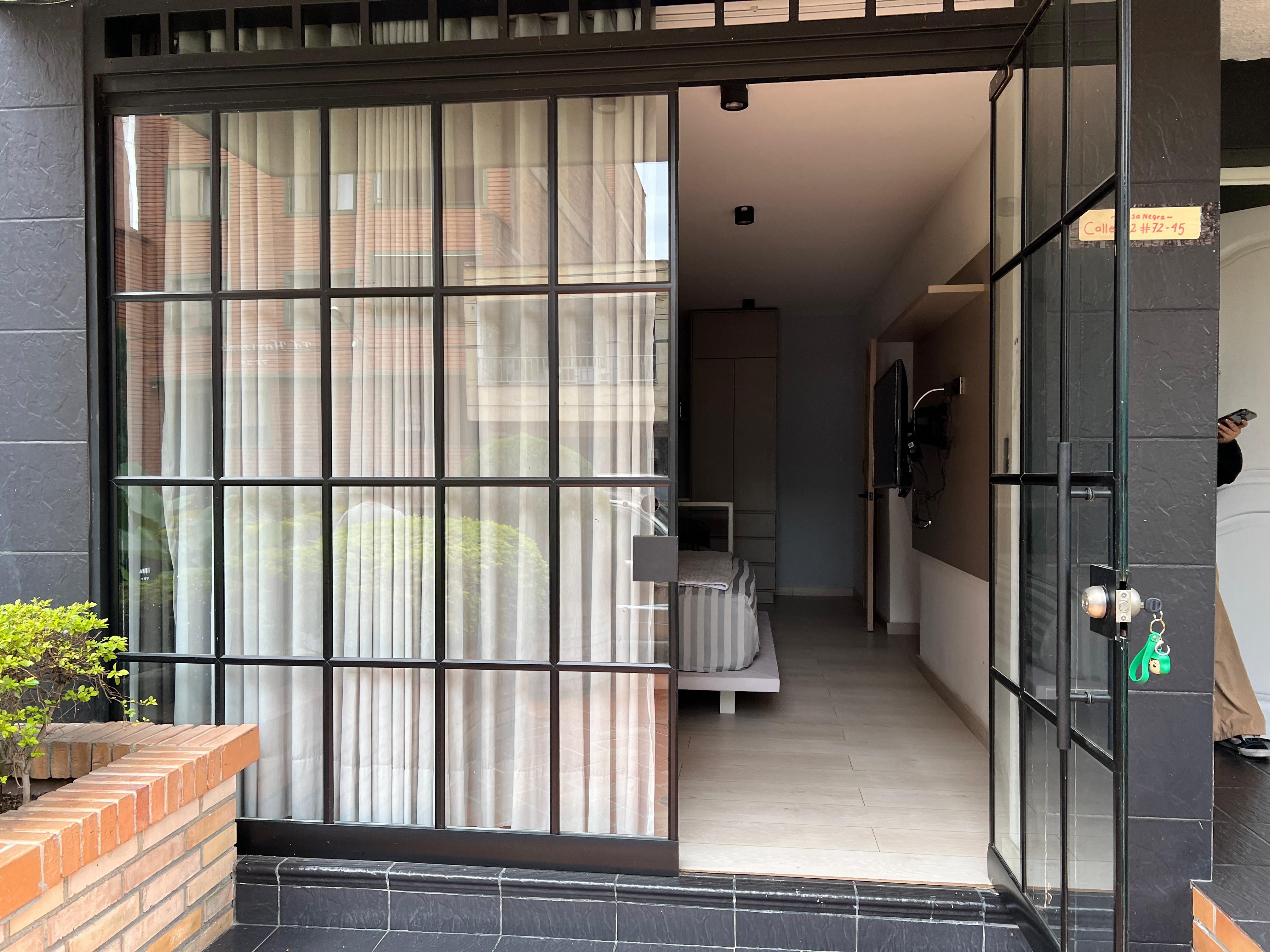 Oficina en arriendo Antioquia Medellín Lorena 40 m2 Habitaciones 0 Baños 1 Garajes 0 Precio $2400000