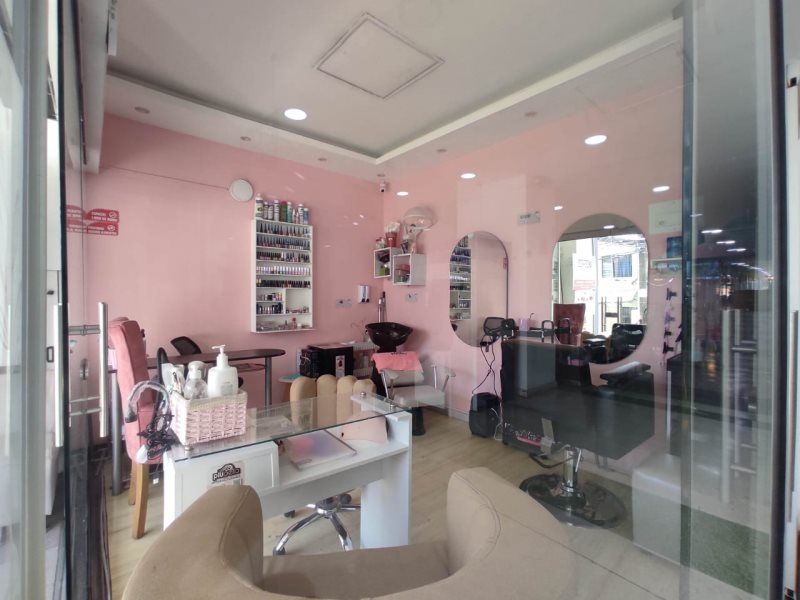 Local en venta Antioquia La Estrella Centro 11 m2 Habitaciones 0 Baños 0 Garajes 0 Precio $170000000