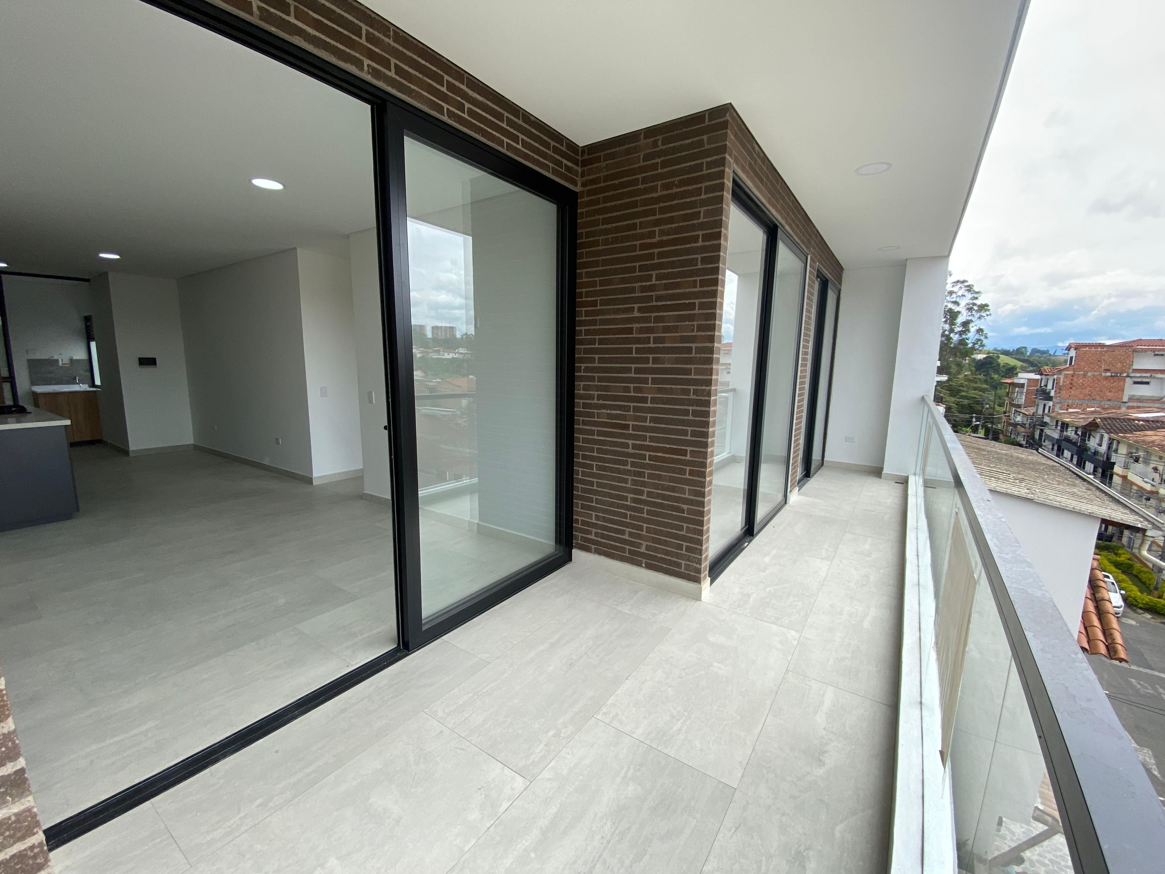 Apartamento en arriendo Antioquia Marinilla El Hato 110 m2 Habitaciones 3 Baños 2 Garajes 1 Precio $3500000