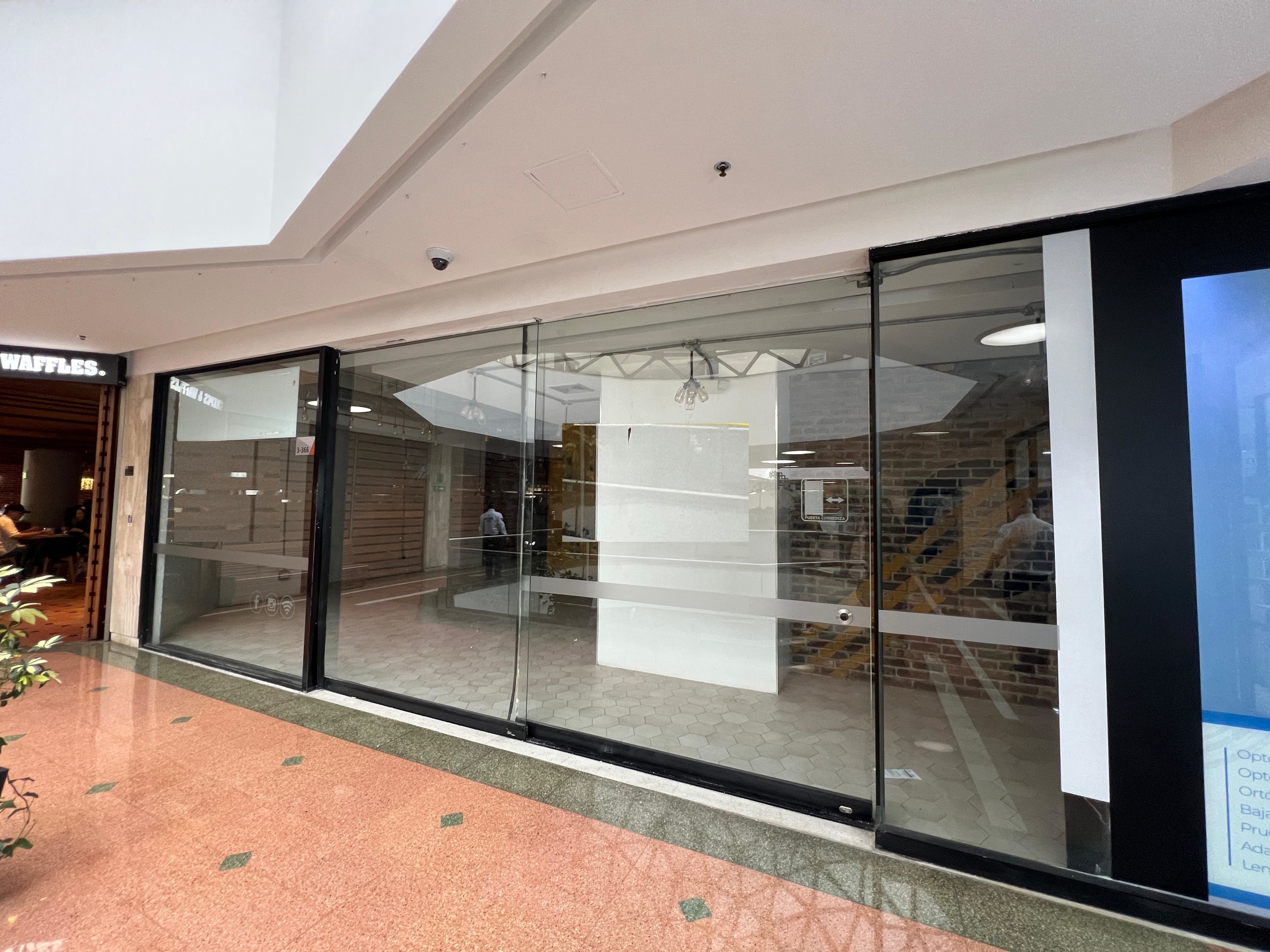 Local en arriendo Antioquia Medellín Los Conquistadores 73 m2 Habitaciones 0 Baños 0 Garajes 0 Precio $5890000