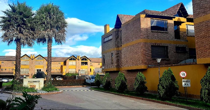 Casa en venta Cundinamarca Chía Cr Villa Mercedes 259 m2 Habitaciones 4 Baños 4 Garajes 2 Precio $950000000