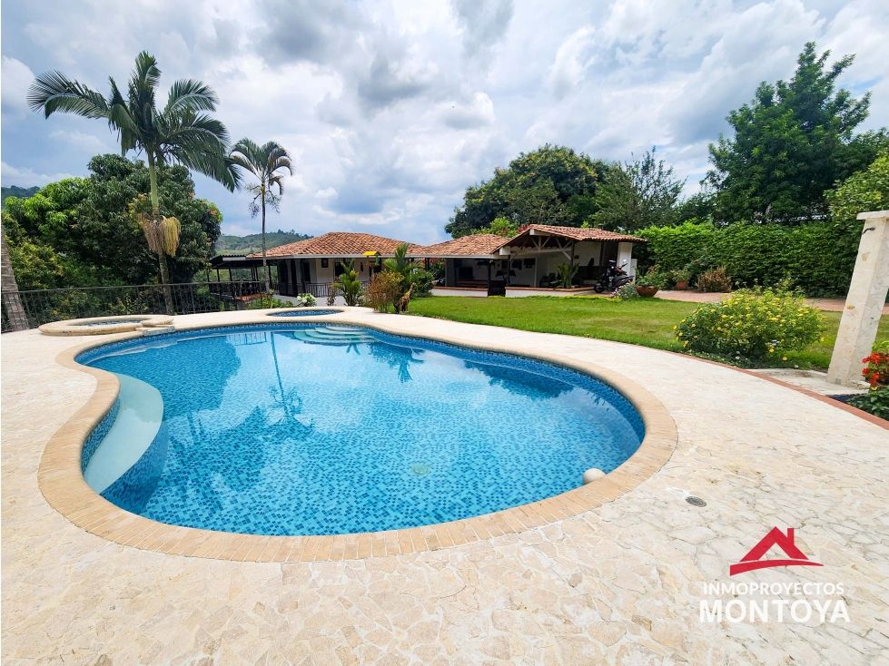 Finca en arriendo Risaralda Pereira Pereira 500 m2 Habitaciones 5 Baños 3 Garajes 0 Precio $6000000