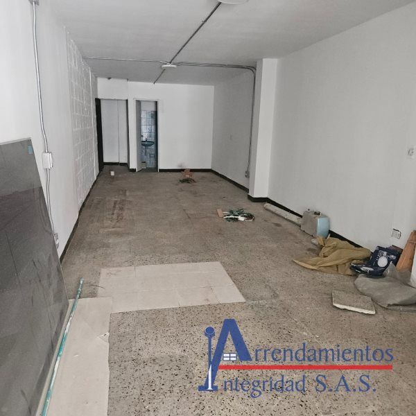 Local en arriendo Antioquia Itagüí Santa María No 3 40 m2 Habitaciones 0 Baños 1 Garajes 0 Precio $1500000