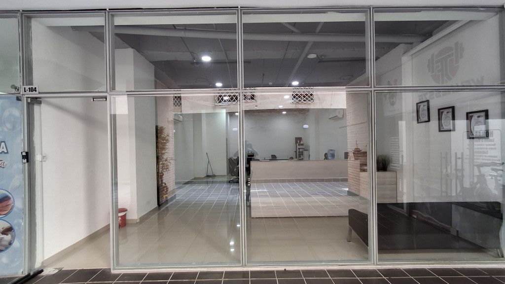 Local en venta Atlántico Barranquilla Andalucia 75 m2 Habitaciones 0 Baños 1 Garajes 2 Precio $528500000