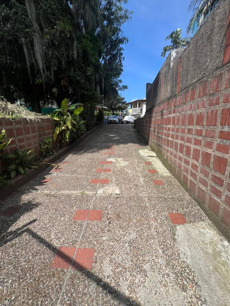 Lote en arriendo Antioquia Medellín San Antonio De Prado 5800 m2 Habitaciones 0 Baños 3 Garajes 2 Precio $6000000