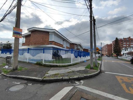 Casa en arriendo Cundinamarca Bogotá Puente Largo 210 m2 Habitaciones 4 Baños 3 Garajes 5 Precio $5000000