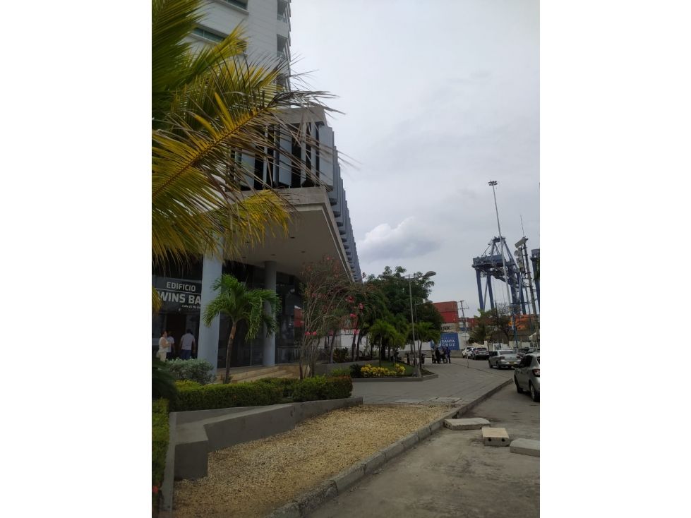 Oficina en arriendo Bolívar Cartagena Manga 65 m2 Habitaciones 0 Baños 1 Garajes 1 Precio $6600000