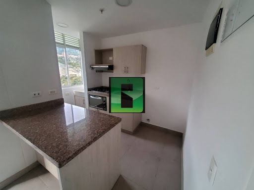 Apartamento en arriendo Antioquia Medellín Santa Rosa De Lima 70 m2 Habitaciones 3 Baños 2 Garajes 1 Precio $2700000