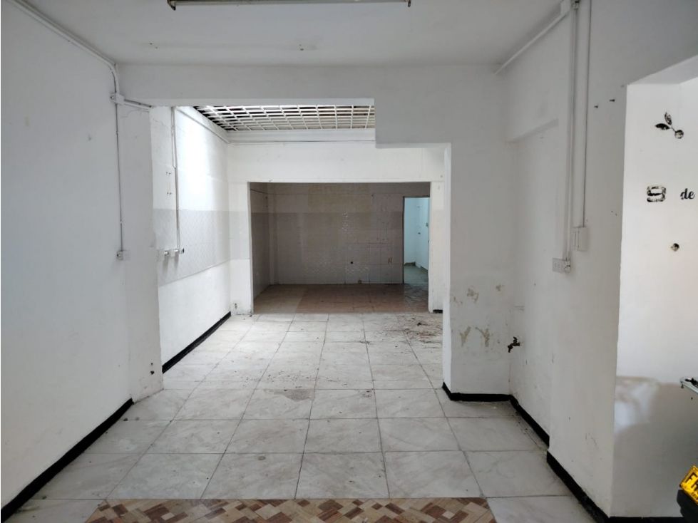 Bodega en arriendo Antioquia Medellín La Milagrosa 120 m2 Habitaciones 0 Baños 1 Garajes 0 Precio $4000000